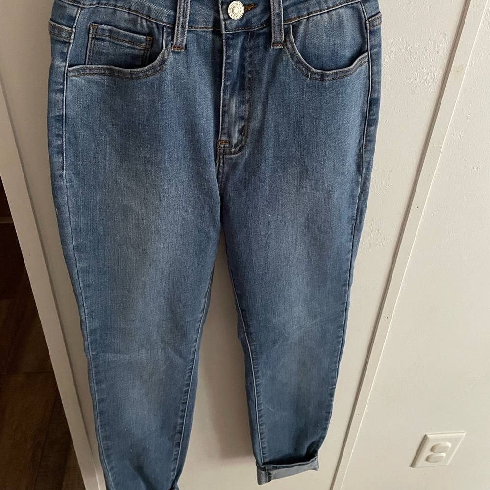 Nature high rise jeans New with tags!